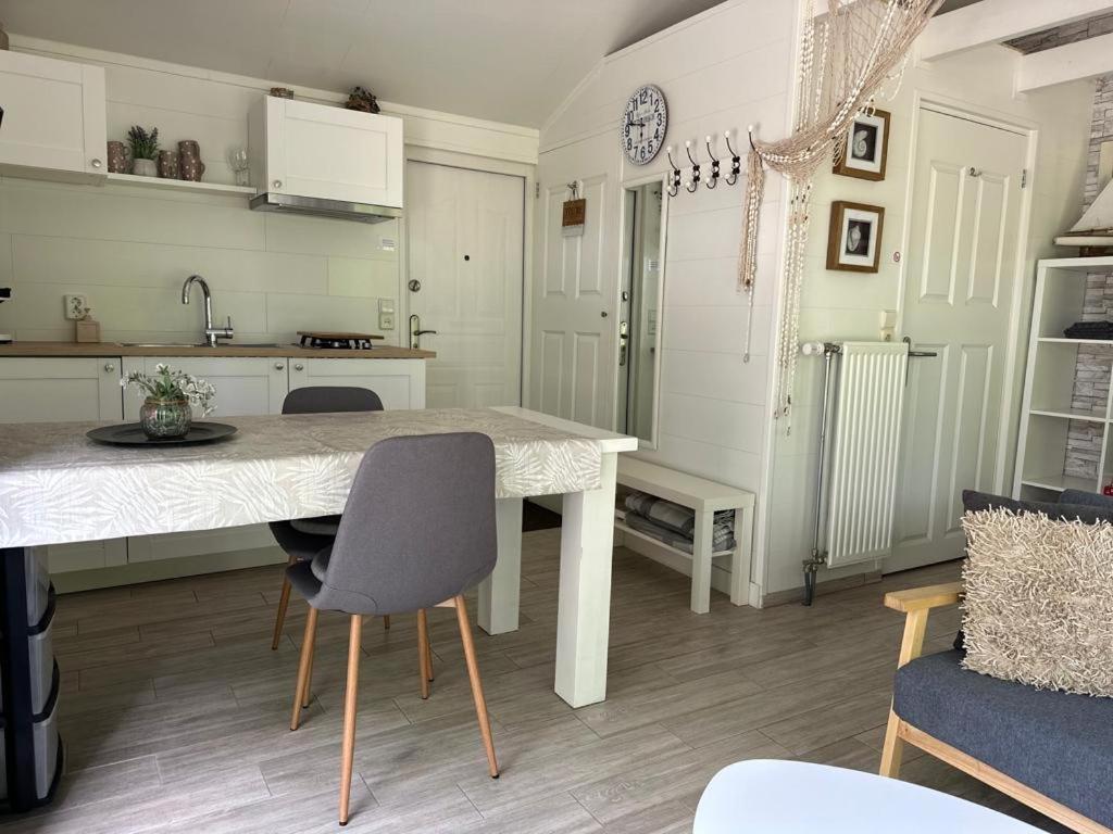 Coast Holiday Appartements Dirkshorn Eksteriør bilde